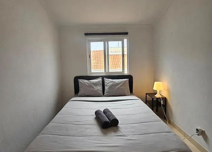 Spacious Guest 홈스테이