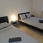 Spacious Guest Homestay *