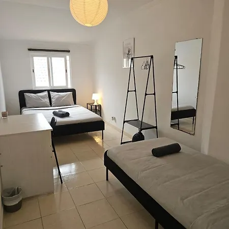 Spacious Guest Quarto em Acomodações Particulares