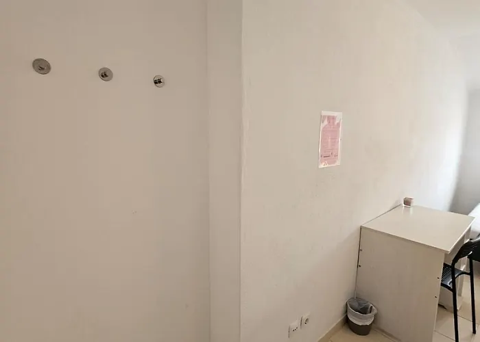 Homestay Spacious Guest Lisbon