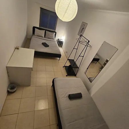 Spacious Guest *
